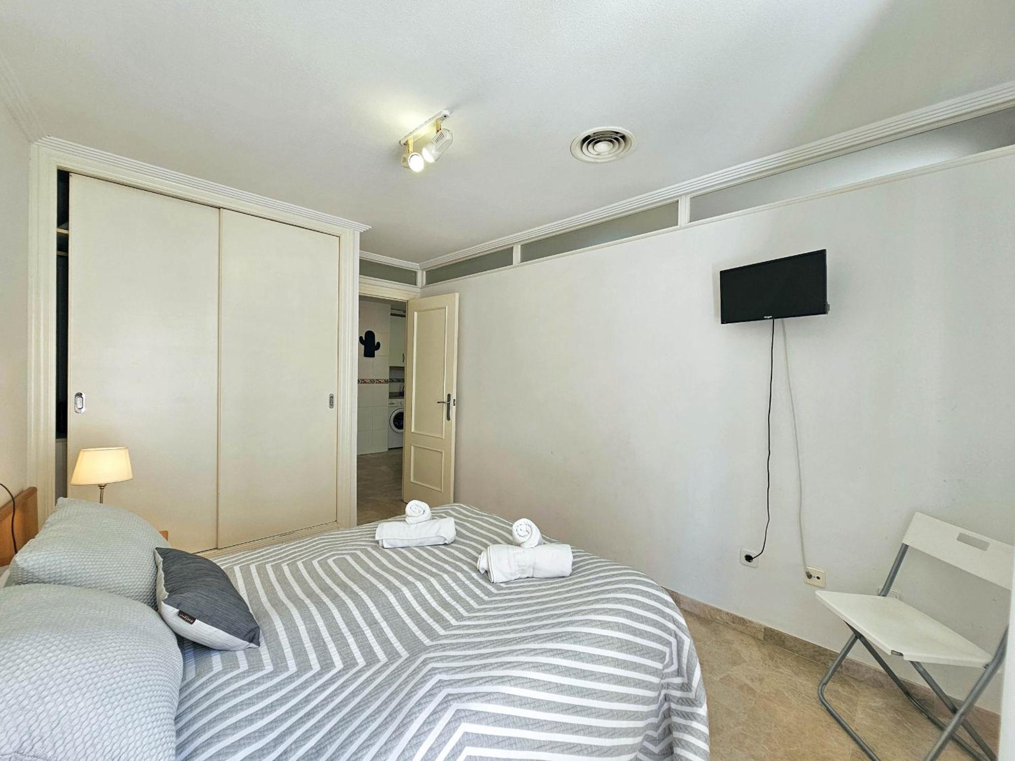 Apartamentos Nuevo Edificio Alba Cartagena Centro Parking Eksteriør billede