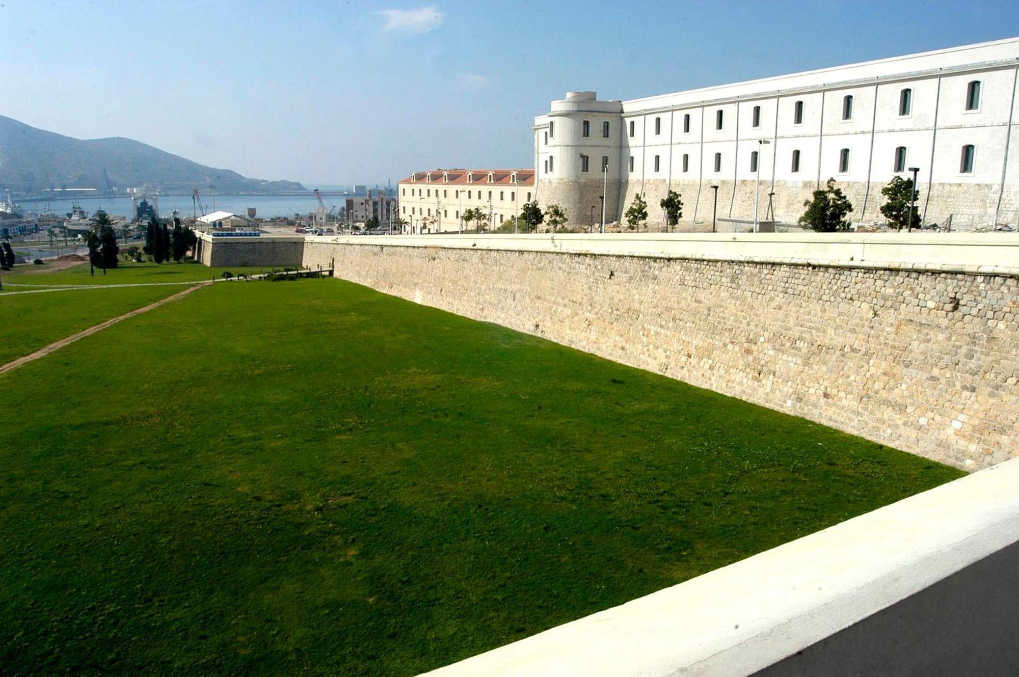 Apartamentos Nuevo Edificio Alba Cartagena Centro Parking Eksteriør billede